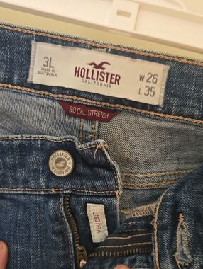 Hollister Women’s SoCal Stretch Skinny Jeans - Mid Blue 3L 26x35L TALL